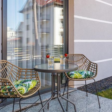 Apartment With Parking 500 M From The Sea By Noclegi Renters مينزفوجة المظهر الخارجي الصورة