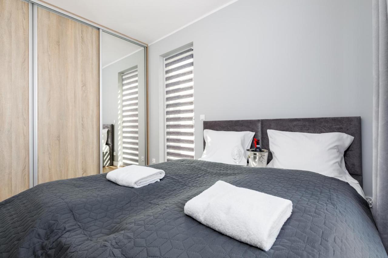 Apartment With Parking 500 M From The Sea By Noclegi Renters مينزفوجة المظهر الخارجي الصورة