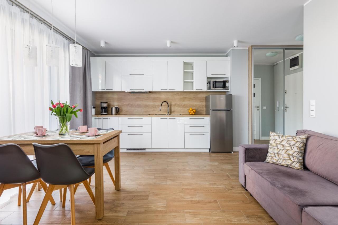 Apartment With Parking 500 M From The Sea By Noclegi Renters مينزفوجة المظهر الخارجي الصورة